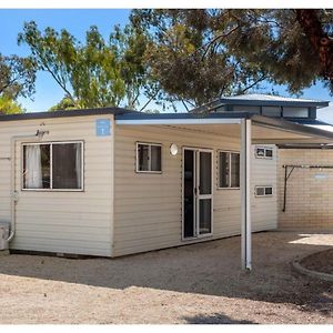 Economy Studio Cabin External Ensuite